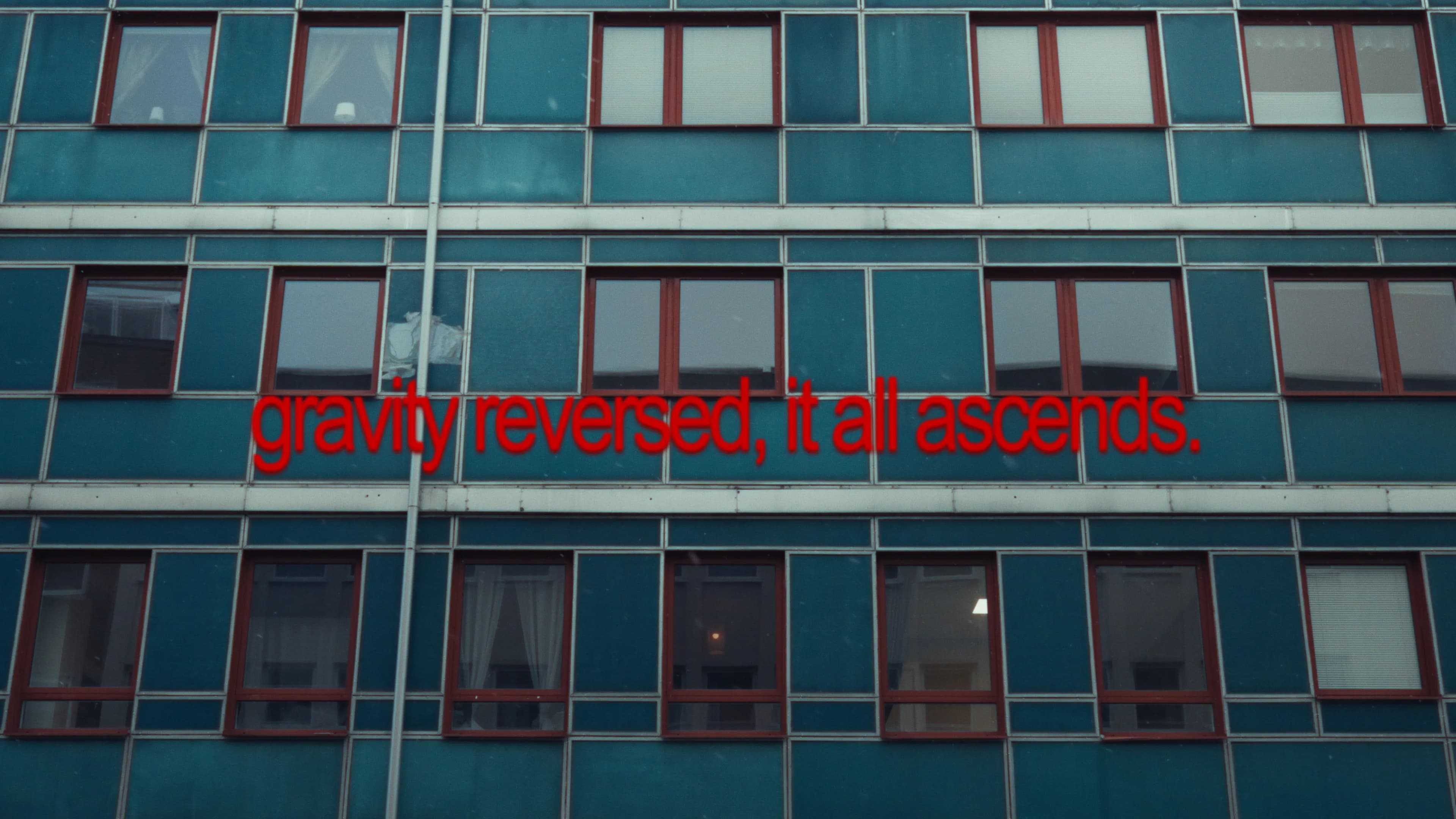 gravity-reversed-5.webp